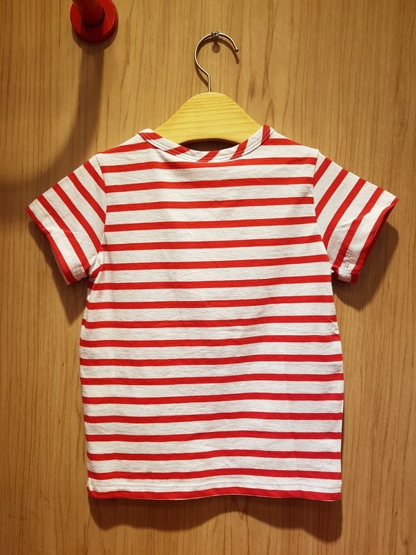 <b><p>Kokorita Pink pong Shark family Lumous T-shirt</p></b><b><p>ゴマゾウタ ピンクポン サメの家族 夜光 Tシャツ</p></b><br /><br /><p align='center'>