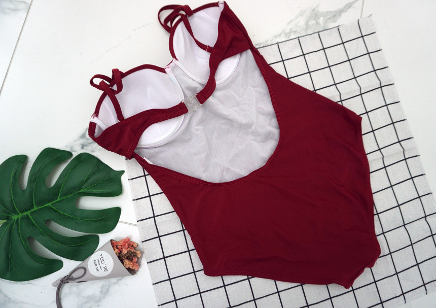 <b><p>wine simple Monoki igrance pie smsuit Sporty</p></b><b><p>ワイン シンプル モノキニ 無知 ワンピース水着 スポーティー 薄い見える 夏バカンスルック</p></b><br /><br /><p align='center'>