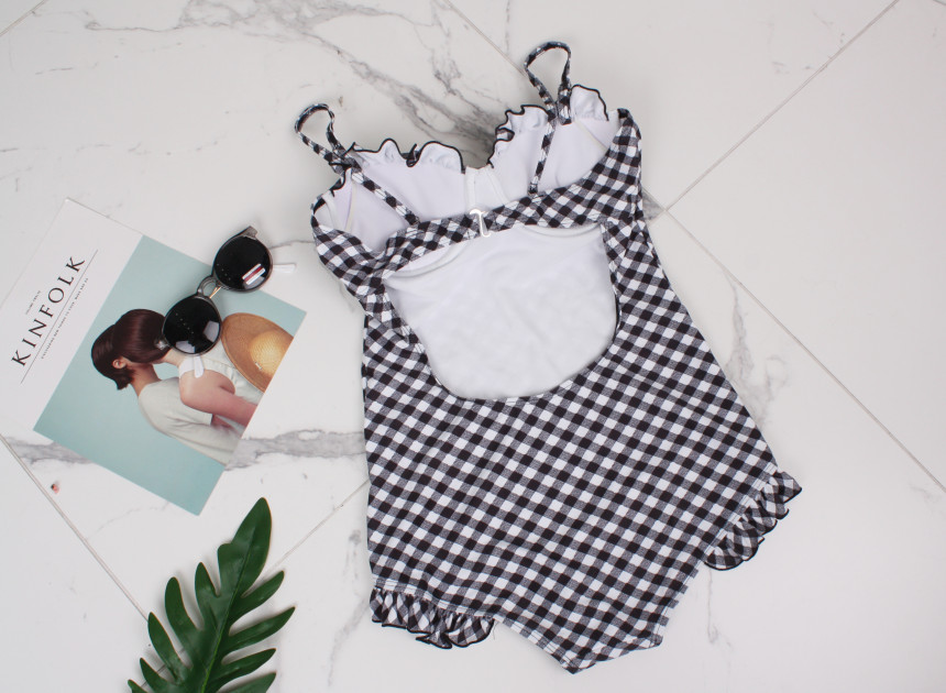 <b><p>check Frill Monokini swimsuit lovely cute</p></b><b><p>チェック フリル モノキニ 水着 ラブリー かわいい ワンピース ビーチスタイル</p></b><br /><br /><p align='center'>