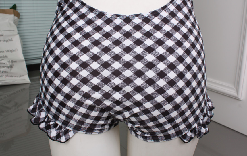 <b><p>check Frill Monokini swimsuit lovely cute</p></b><b><p>チェック フリル モノキニ 水着 ラブリー かわいい ワンピース ビーチスタイル</p></b><br /><br /><p align='center'>