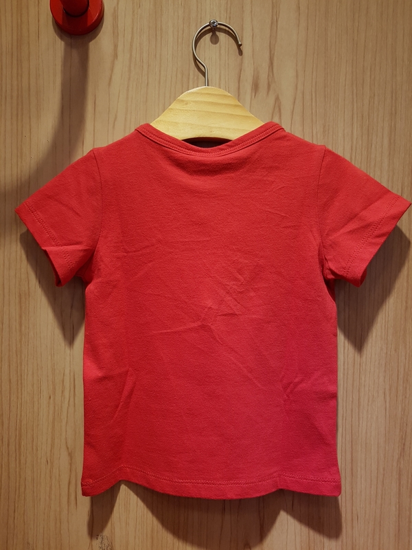 <b><p>Kokorita Pink pong Shark family Lumous T-shirt</p></b><b><p>ゴマゾウタ ピンクポン サメの家族 夜光 Tシャツ</p></b><br /><br /><p align='center'>