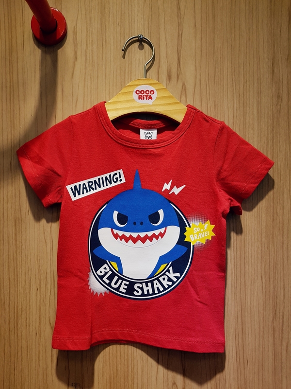 <b><p>Kokorita Pink pong Shark family Lumous T-shirt</p></b><b><p>ゴマゾウタ ピンクポン サメの家族 夜光 Tシャツ</p></b><br /><br /><p align='center'>