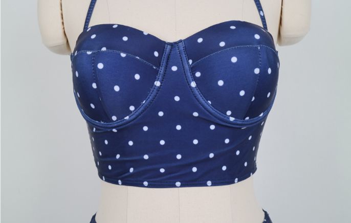 <b><p>Navy dots High waist bikini Mono Halter basic</p></b><b><p>ネイビードット ハイウエスト ビキニ モノ ホルターネック ベーシ 水着 薄い見える</p></b><br /><br /><p align='center'>
