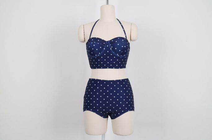 <b><p>Navy dots High waist bikini Mono Halter basic</p></b><b><p>ネイビードット ハイウエスト ビキニ モノ ホルターネック ベーシ 水着 薄い見える</p></b><br /><br /><p align='center'>