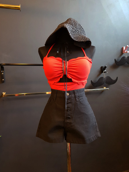 <b><p>Mourning Halter wave noki one piece swimsuit</p></b><b><p>無排 ホルターネック 波 ウェーブ モノキニ ワンピース 水着 4色 薄い見える</p></b><br /><br /><p align='center'>