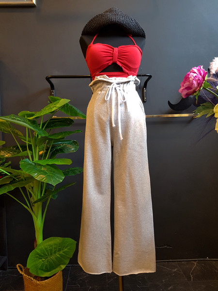 <b><p>Mourning Halter wave noki one piece swimsuit</p></b><b><p>無排 ホルターネック 波 ウェーブ モノキニ ワンピース 水着 4色 薄い見える</p></b><br /><br /><p align='center'>