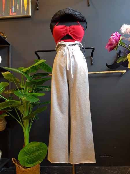 <b><p>Mourning Halter wave noki one piece swimsuit</p></b><b><p>無排 ホルターネック 波 ウェーブ モノキニ ワンピース 水着 4色 薄い見える</p></b><br /><br /><p align='center'>