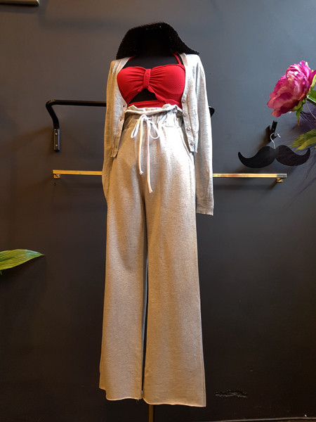 <b><p>Mourning Halter wave noki one piece swimsuit</p></b><b><p>無排 ホルターネック 波 ウェーブ モノキニ ワンピース 水着 4色 薄い見える</p></b><br /><br /><p align='center'>