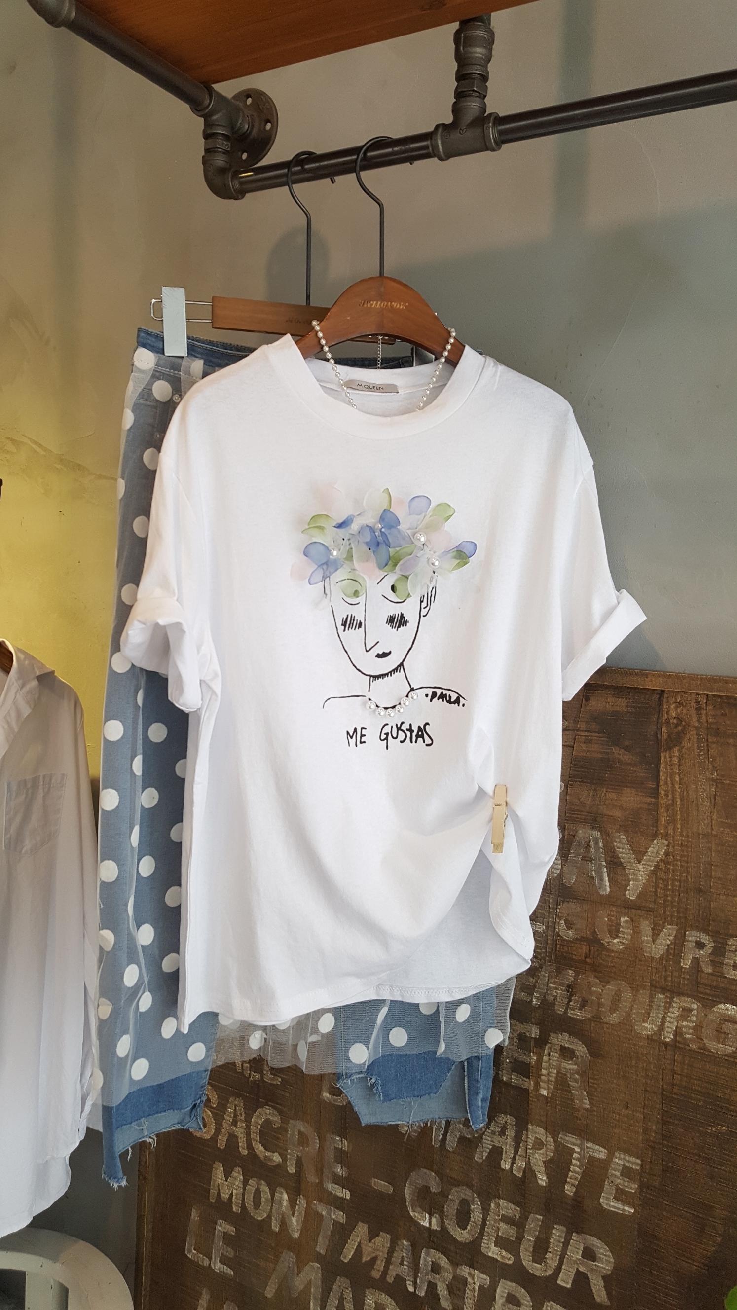 <b><p>Three-dimensional flower Pearl Short slves</p></b><b><p>立体花 真珠 半袖 Tシャツ 甘く甘く ユニーク 特別な日 外出 30代の女性 記念日</p></b><br /><br /><p align='center'>