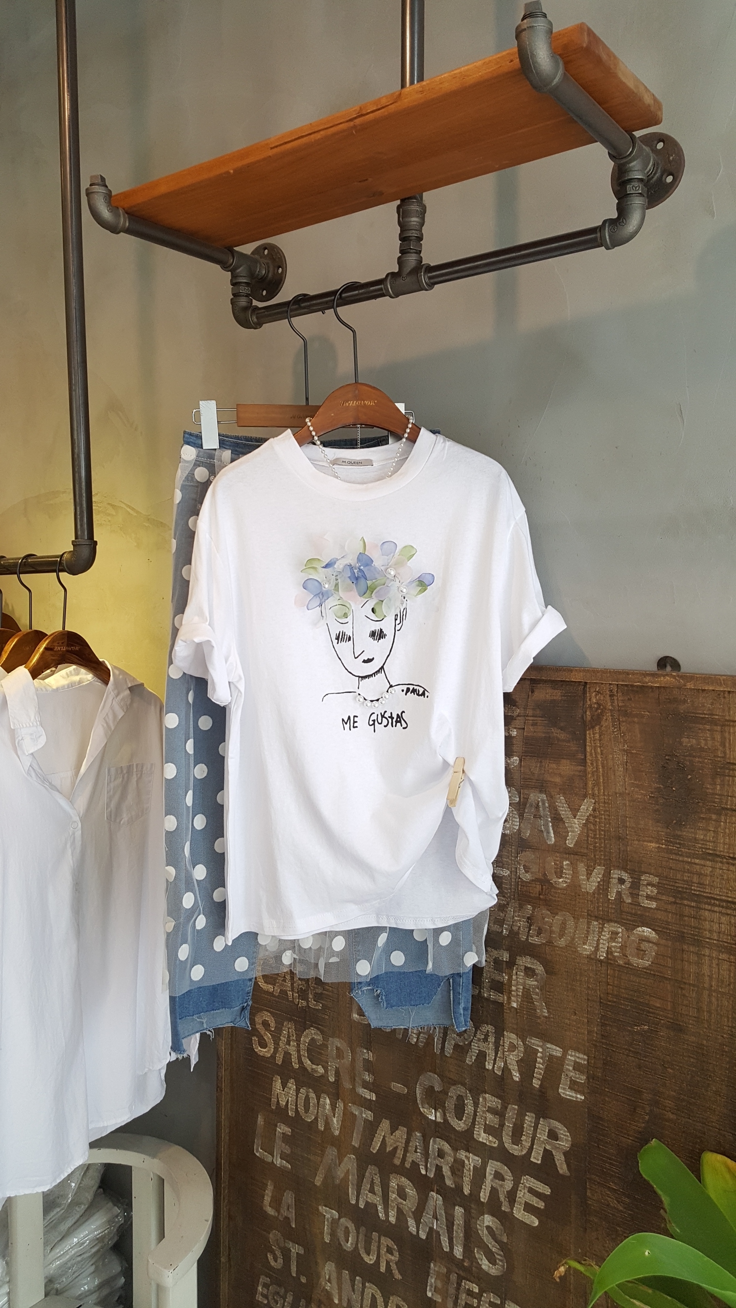 <b><p>Three-dimensional flower Pearl Short slves</p></b><b><p>立体花 真珠 半袖 Tシャツ 甘く甘く ユニーク 特別な日 外出 30代の女性 記念日</p></b><br /><br /><p align='center'>