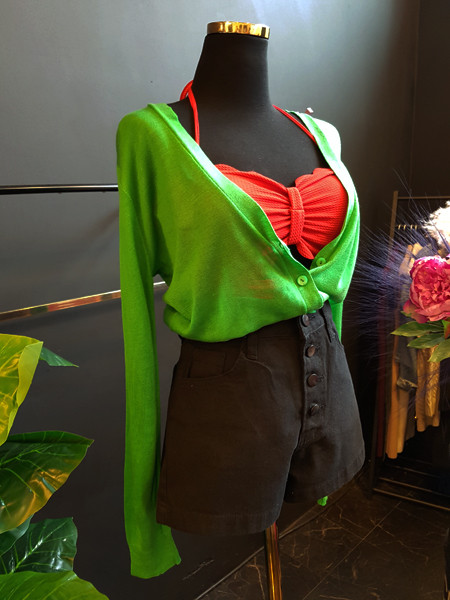 <b><p>Mourning Halter wave noki one piece swimsuit</p></b><b><p>無排 ホルターネック 波 ウェーブ モノキニ ワンピース 水着 4色 薄い見える</p></b><br /><br /><p align='center'>