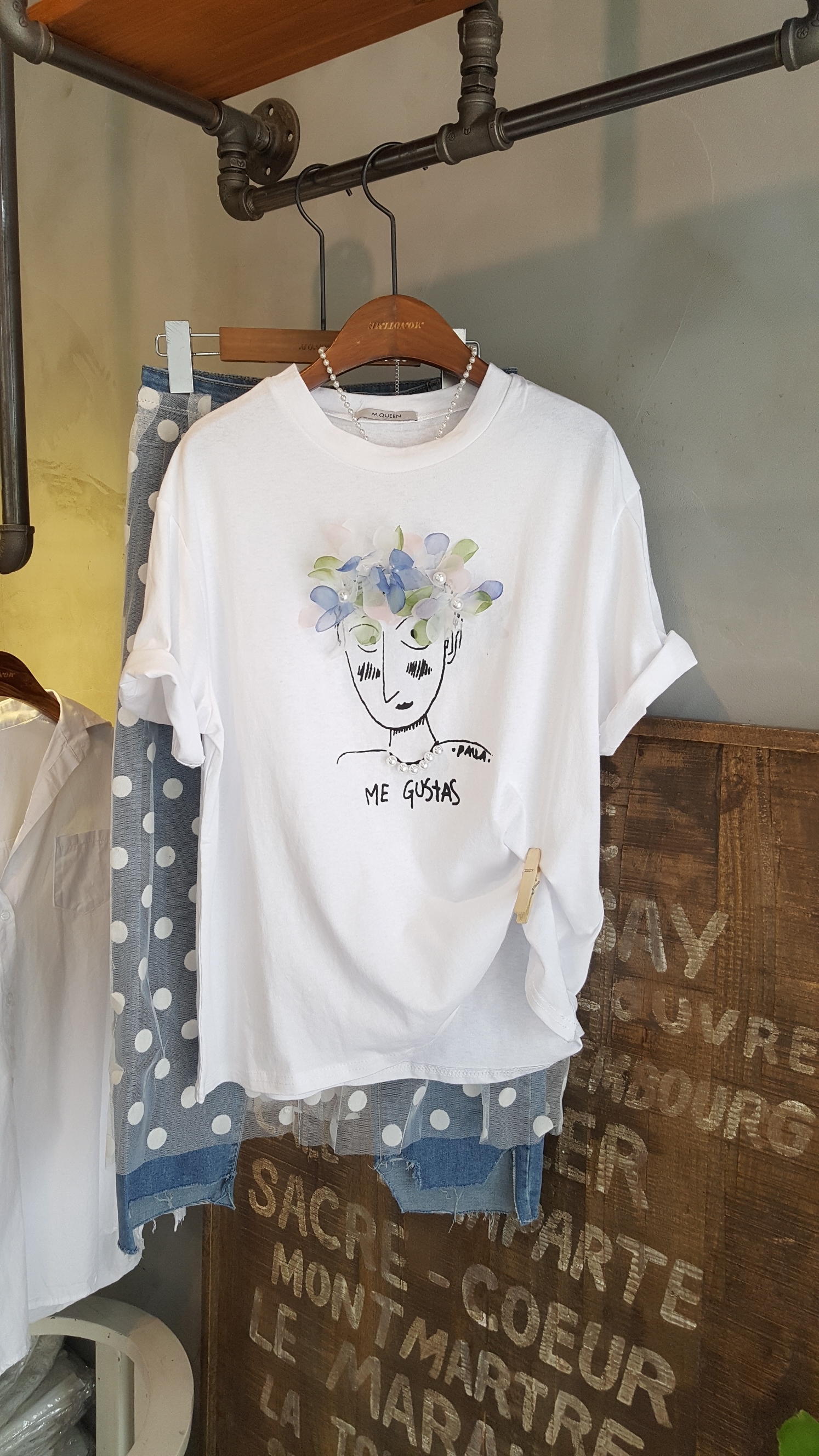 <b><p>Three-dimensional flower Pearl Short slves</p></b><b><p>立体花 真珠 半袖 Tシャツ 甘く甘く ユニーク 特別な日 外出 30代の女性 記念日</p></b><br /><br /><p align='center'>