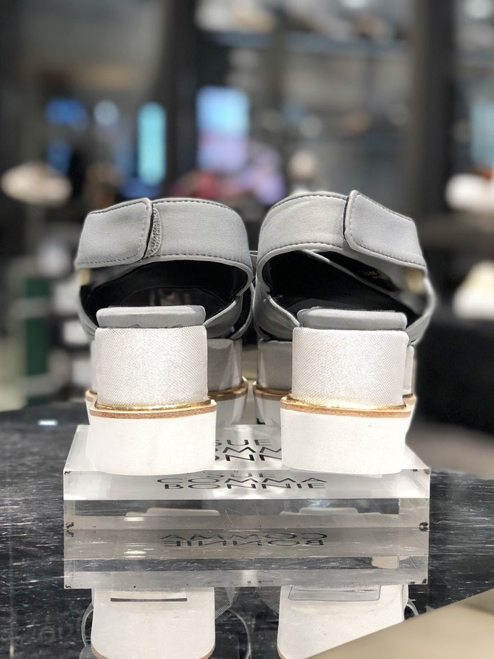 <b><p>Shu Comma Bonnie Sabrina sandal DG2AM17009GRY</p></b><b><p>シューコンマみる サブリナ サンダル DG2AM17009GRY 利用率の高い 夏</p></b><br /><br /><p align='center'>