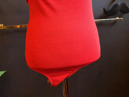 <b><p>Mourning Halter wave noki one piece swimsuit</p></b><b><p>無排 ホルターネック 波 ウェーブ モノキニ ワンピース 水着 4色 薄い見える</p></b><br /><br /><p align='center'>