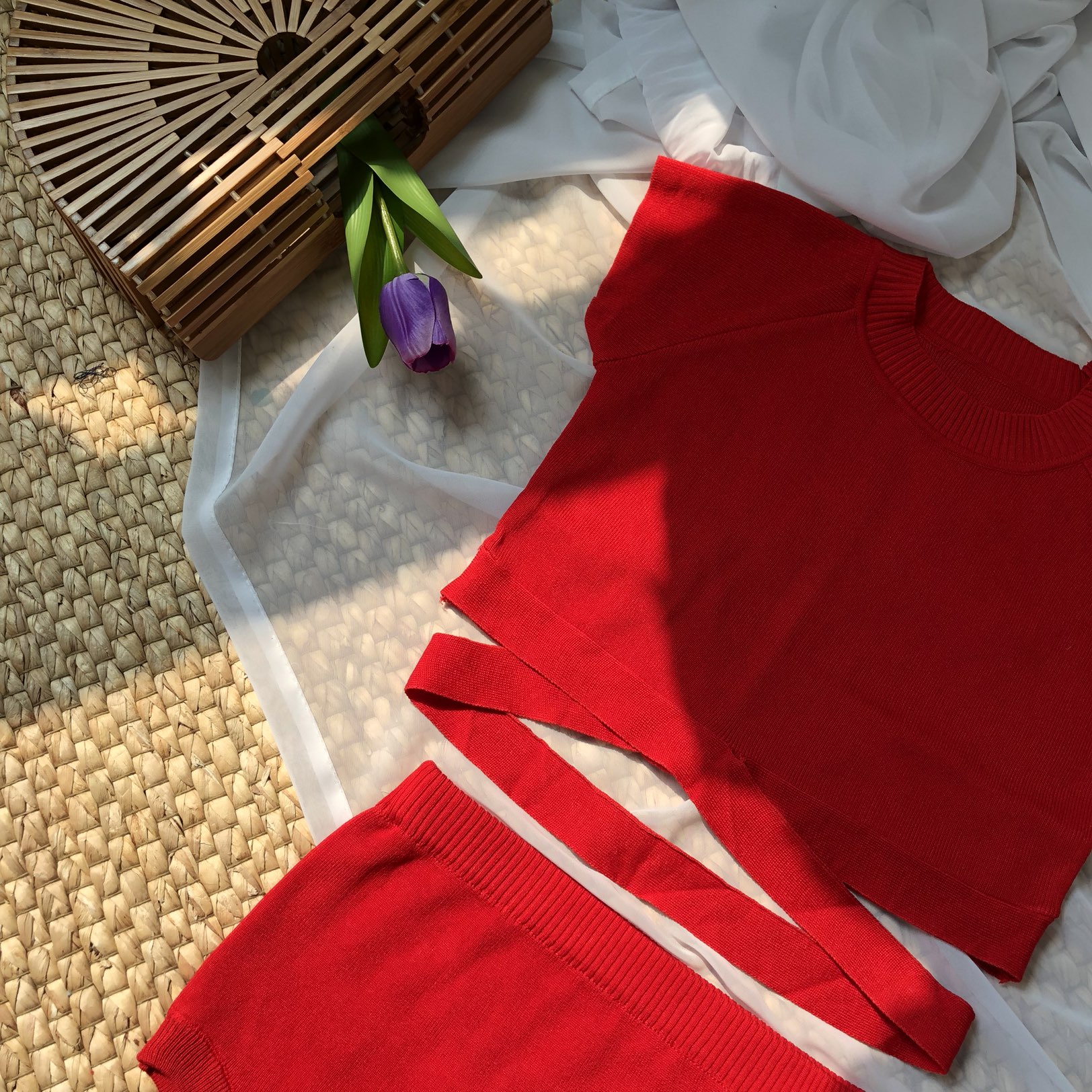 <b><p>Same day shipping X kk Body ape correction</p></b><b><p>即日発送 Xの ねじれ 体型補正 ニット ビキニ ツーピース 薄い見える 半袖 水着</p></b><br /><br /><p align='center'>