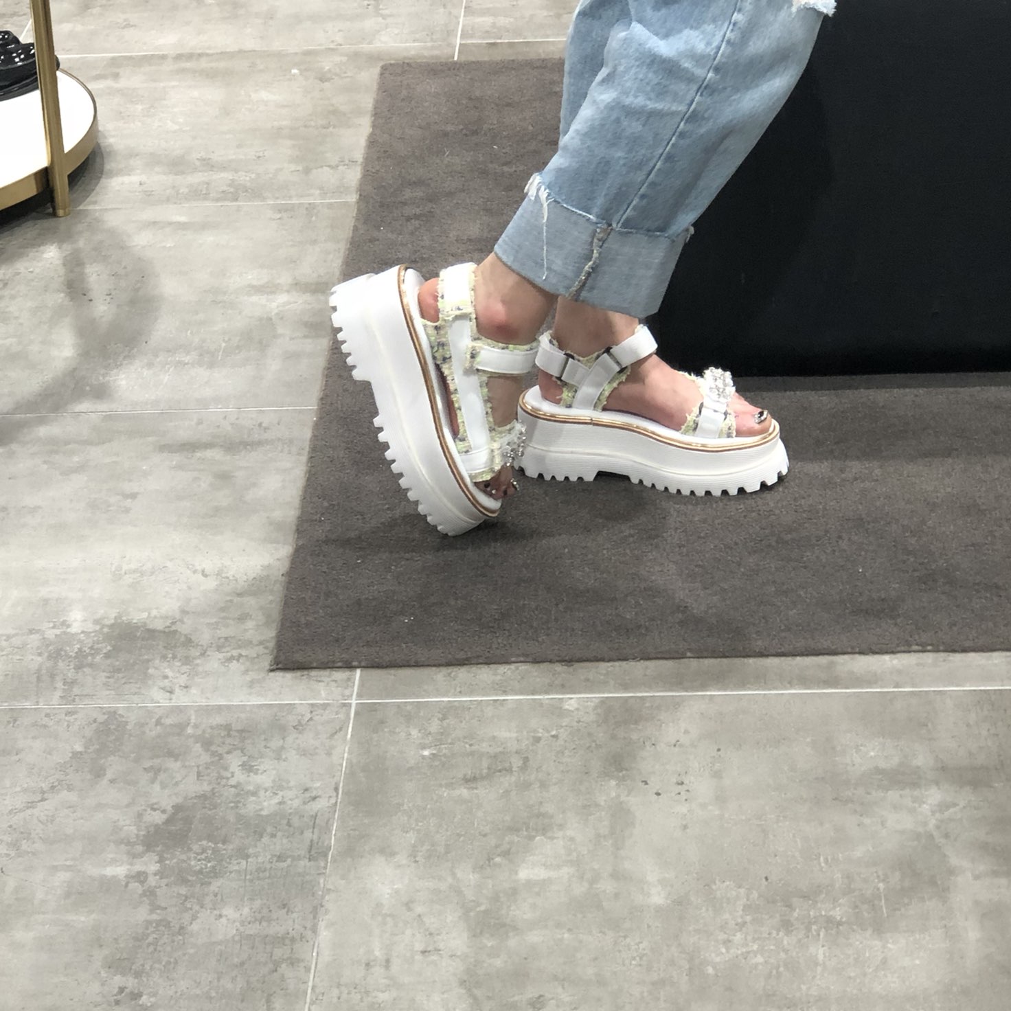 <b><p>Shu Comma Bonnie suecbe Tweed internatial</p></b><b><p>シューコンマみる suecommabonnie ツイード 国際的な 砂 grn DG2BM17023</p></b><br /><br /><p align='center'>