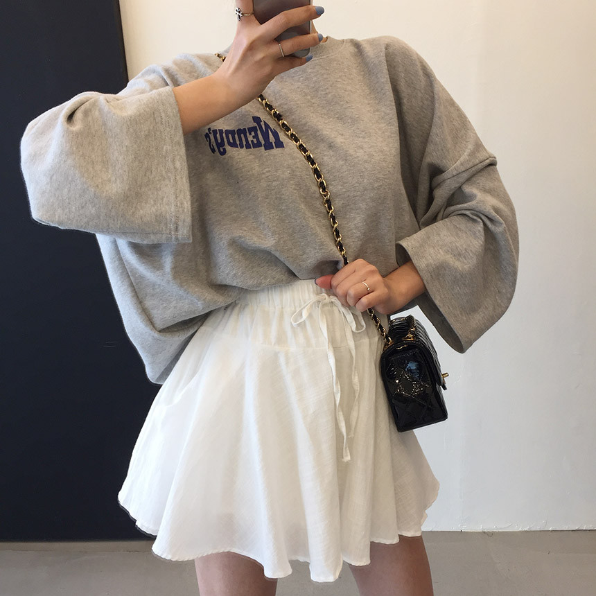 <b><p>Wendy Boxed T-shirt 4color Printing Roulette</p></b><b><p>ウェンディ ボックスTシャツ 4色 印刷 ルーズフィット チュリ 女性長袖 オ・バフェ</p></b><br /><br /><p align='center'>