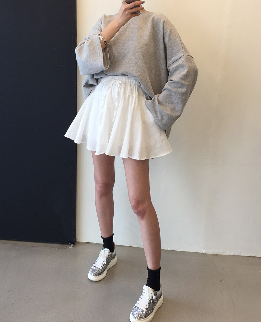 <b><p>Wendy Boxed T-shirt 4color Printing Roulette</p></b><b><p>ウェンディ ボックスTシャツ 4色 印刷 ルーズフィット チュリ 女性長袖 オ・バフェ</p></b><br /><br /><p align='center'>