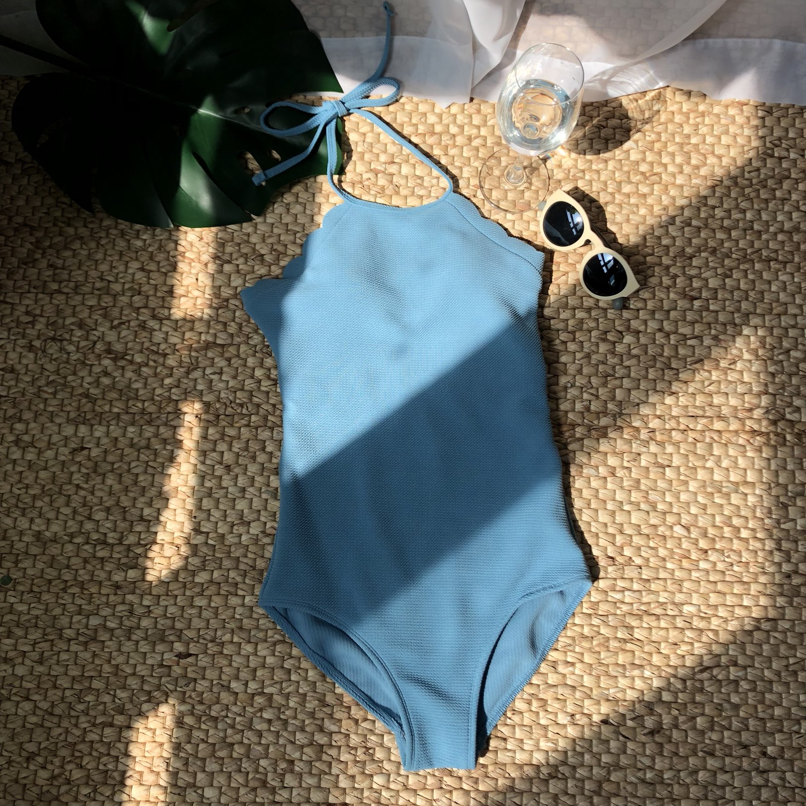 <b><p>Depart today wave neat Monokini piece swimsuit</p></b><b><p>今日出発 波 ニット モノキニ ワンピース 水着 ユニーク リゾートビーチルック</p></b><br /><br /><p align='center'>