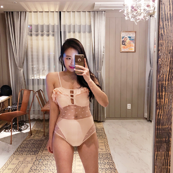 <b><p>Zimmerman Pink dots Monoki One piece swsuit</p></b><b><p>ジマーマン ピンクドット モノキニ ワンピース水着 夏休み きれいな おすすめ</p></b><br /><br /><p align='center'>