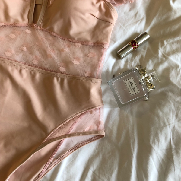 <b><p>Zimmerman Pink dots Monoki One piece swsuit</p></b><b><p>ジマーマン ピンクドット モノキニ ワンピース水着 夏休み きれいな おすすめ</p></b><br /><br /><p align='center'>