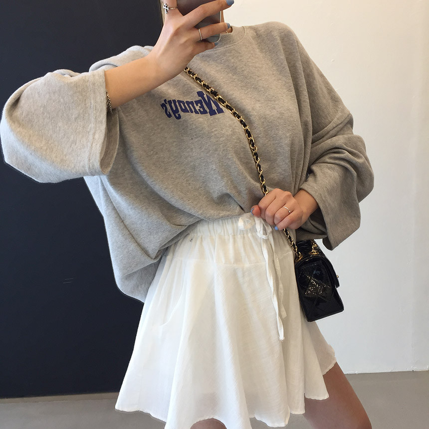 <b><p>Wendy Boxed T-shirt 4color Printing Roulette</p></b><b><p>ウェンディ ボックスTシャツ 4色 印刷 ルーズフィット チュリ 女性長袖 オ・バフェ</p></b><br /><br /><p align='center'>