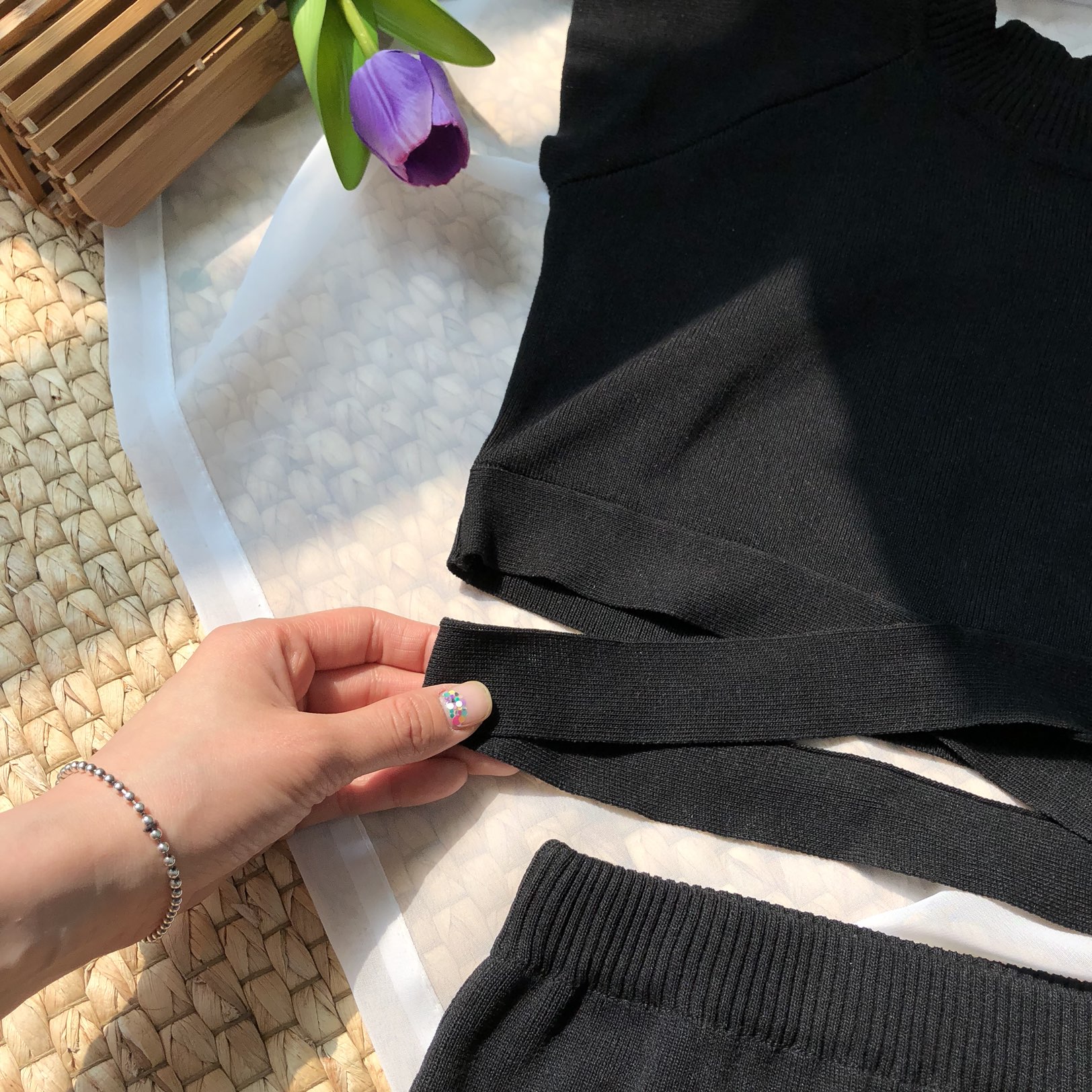 <b><p>Same day shipping X kk Body ape correction</p></b><b><p>即日発送 Xの ねじれ 体型補正 ニット ビキニ ツーピース 薄い見える 半袖 水着</p></b><br /><br /><p align='center'>