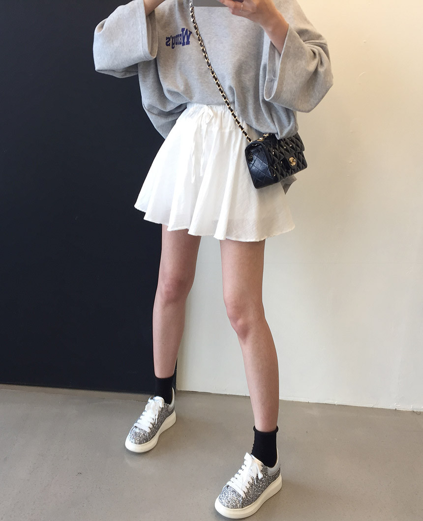 <b><p>Wendy Boxed T-shirt 4color Printing Roulette</p></b><b><p>ウェンディ ボックスTシャツ 4色 印刷 ルーズフィット チュリ 女性長袖 オ・バフェ</p></b><br /><br /><p align='center'>