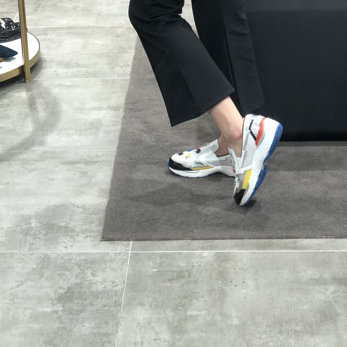 <b><p>Shu Comma Bonnie Haven star Twinkle Slip-</p></b><b><p>シューコンマみる ヘブン スター トゥインクル スリップオン LSKX55381WH</p></b><br /><br /><p align='center'>