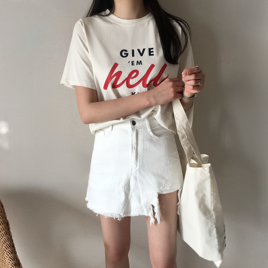 <b><p>Roulette Lring Short seves T-shi 2col Flame</p></b><b><p>ルーズフィット レタリング 半袖 Tシャツ 2col 捺染 印刷 英語 女性のラウンドティー</p></b><br /><br /><p align='center'>