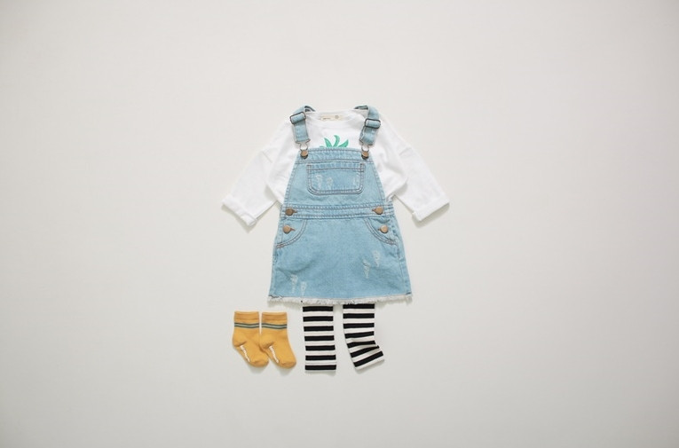 <b><p>cute Girl Dress Nordic Baby Cloth Two Hearts</p></b><b><p>かわいい 女の子ワンピース 北欧ベビー服 トゥハート。青サスペンダー キッズ 風スタイル子供服</p></b><br /><br /><p align='center'>