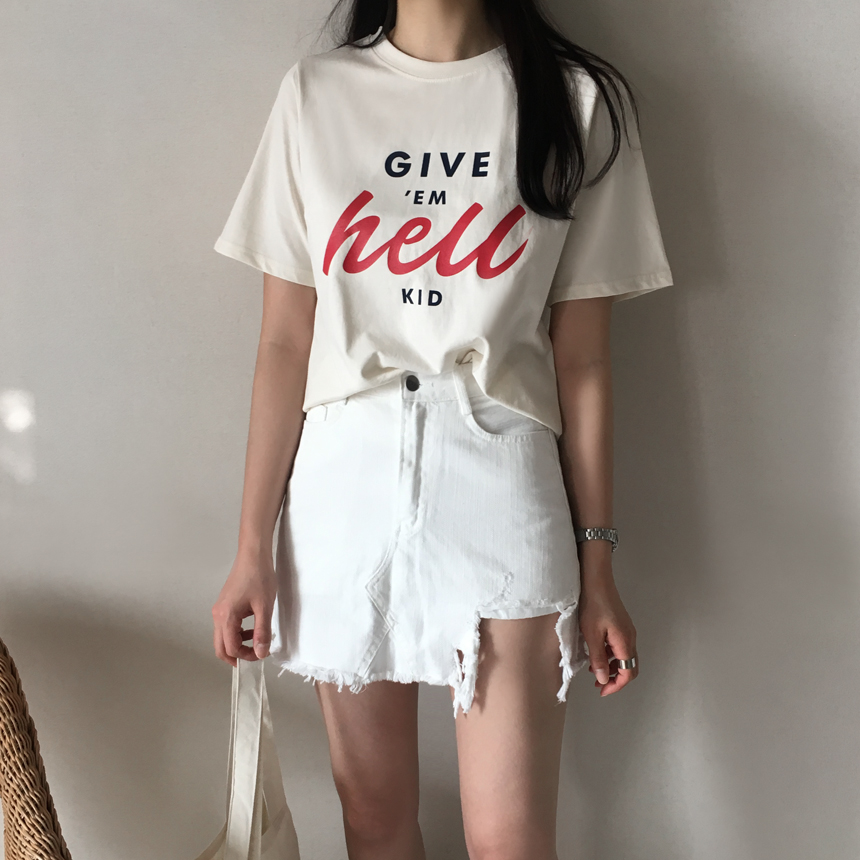 <b><p>Roulette Lring Short seves T-shi 2col Flame</p></b><b><p>ルーズフィット レタリング 半袖 Tシャツ 2col 捺染 印刷 英語 女性のラウンドティー</p></b><br /><br /><p align='center'>