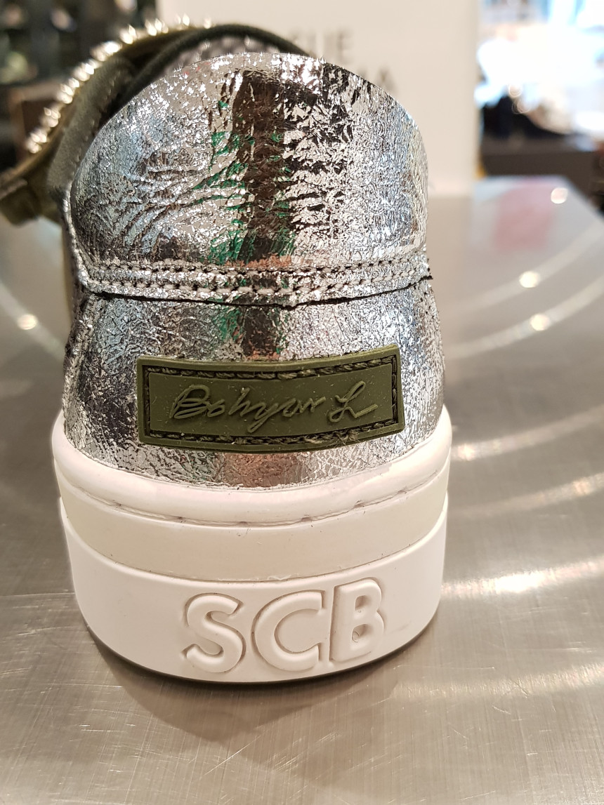 <b><p>Shu Comma Bonnie melody Sneakers khi DG4DX17068KHI</p></b><b><p>シューコンマみる メロディ スニーカー DG4DX17068KHI 爽やかポイント</p></b><br /><br /><p align='center'>