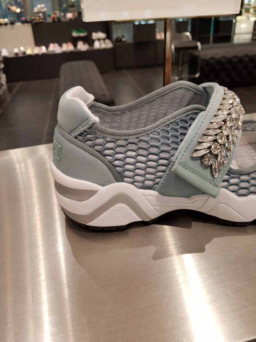 <b><p>Shu Comma Bonnie melody Slip- blue DG4DX17066BLU</p></b><b><p>シューコンマみる メロディ スリップオン ブルー DG4DX17066BLU 爽やかポイント</p></b><br /><br /><p align='center'>