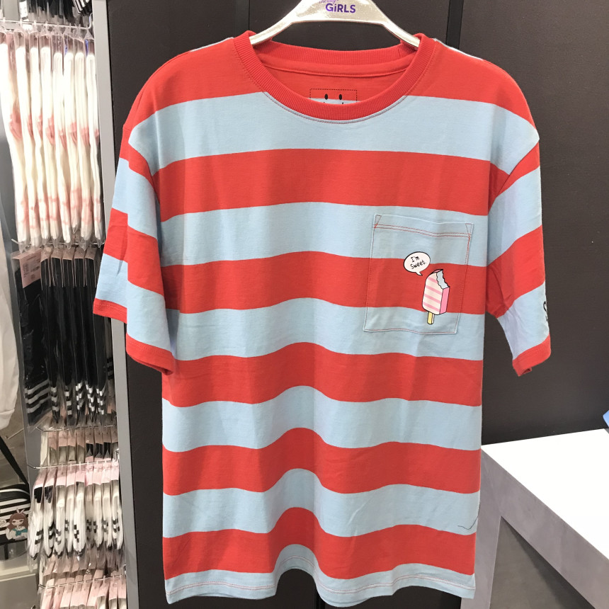 <b><p>The De Girls Tricolor Daggar stragy T-sht_TGRP8230</p></b><b><p>ザ・デイガールズ 三色 ダンガラ 戦略 Tシャツ_TGRP82306C サンコム甘く</p></b><br /><br /><p align='center'>