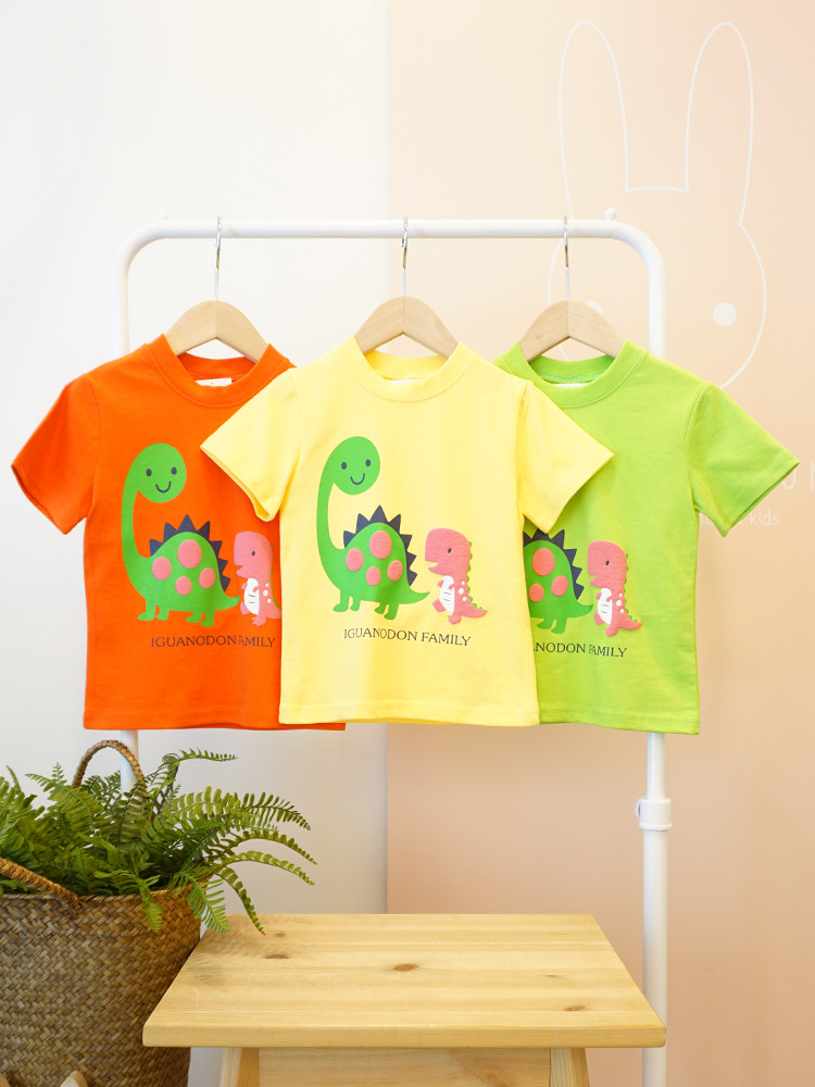 <b><p>dinosaur family Short sleeves T-shi col Nice</p></b><b><p>恐竜 家族 半袖 Tシャツ 3 色 肌触りの良い 姉妹ルックコーディネート 女の子</p></b><br /><br /><p align='center'>