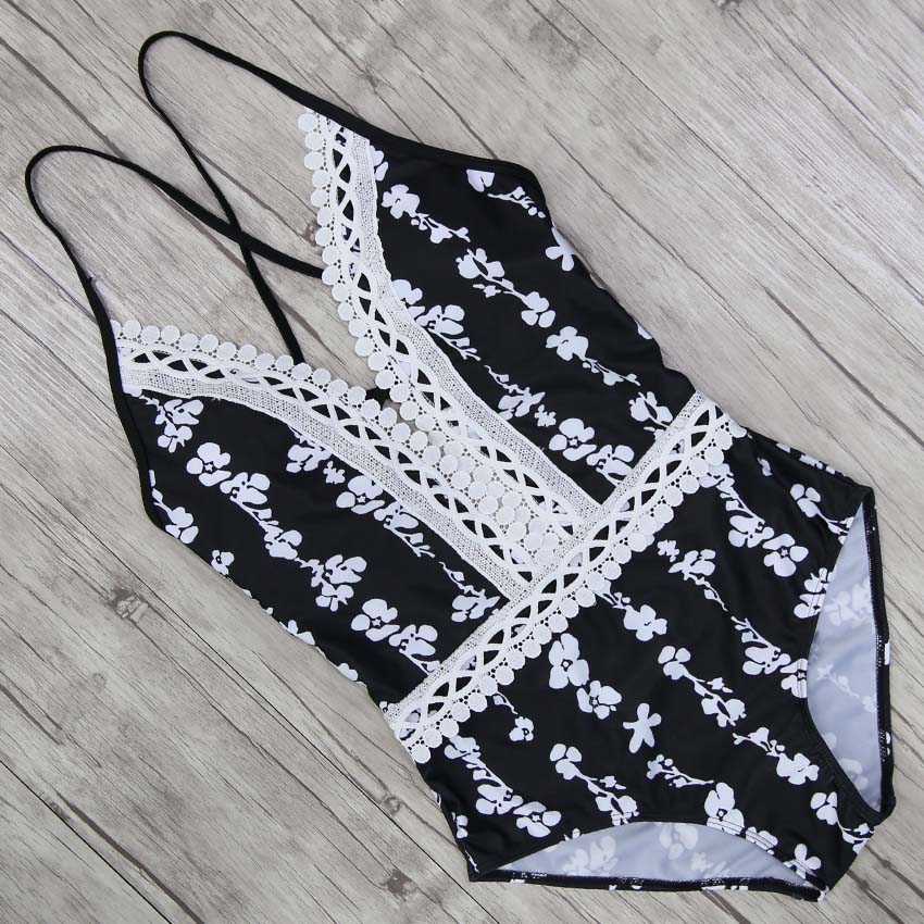 <b><p>simple bac bikini Up to XL ze Big Mono swsuit</p></b><b><p>シンプル ベーシック 基本 ビキニ XLサイズまで ビッグモノ 水着 ラッシュガード</p></b><br /><br /><p align='center'>