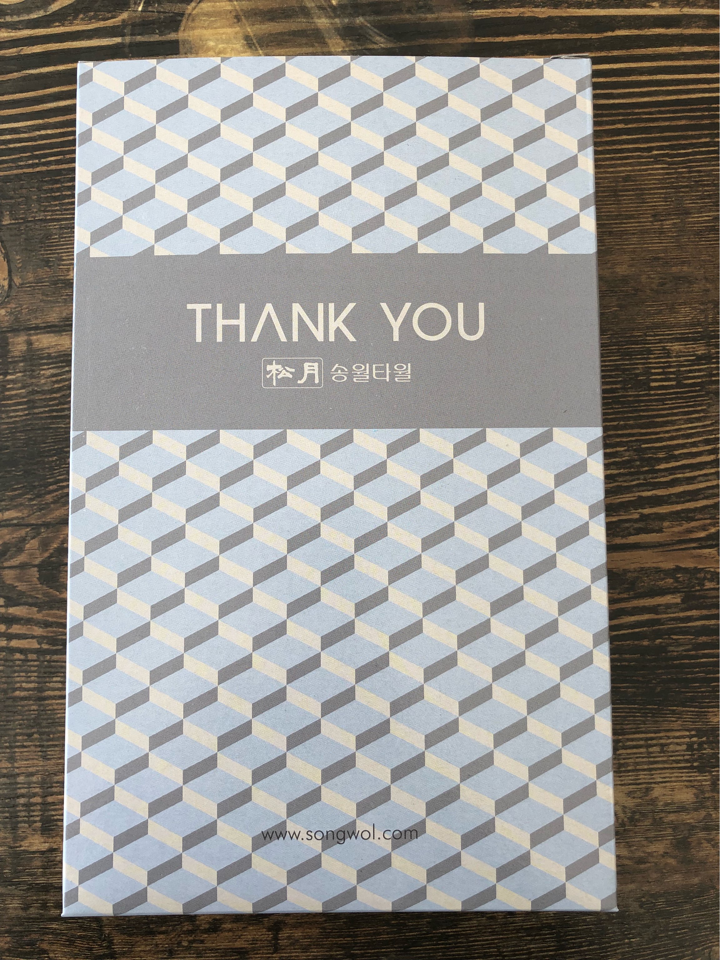 <b><p>Songwol towel Reputable hot 40 Birthday care</p></b><b><p>ソンウォルタオル 評判の ホテル 40数 初誕生日 保育園 スポーツ 進物 リング</p></b><br /><br /><p align='center'>