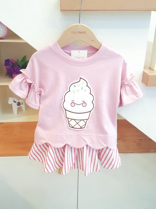 <b><p>puff tea 2color cutie Lovely T-shirt Buse</p></b><b><p>シュークリーム ラッフルティー 2色 耳詠 ラブTシャツ ブラウス どこでもよく似合う</p></b><br /><br /><p align='center'>