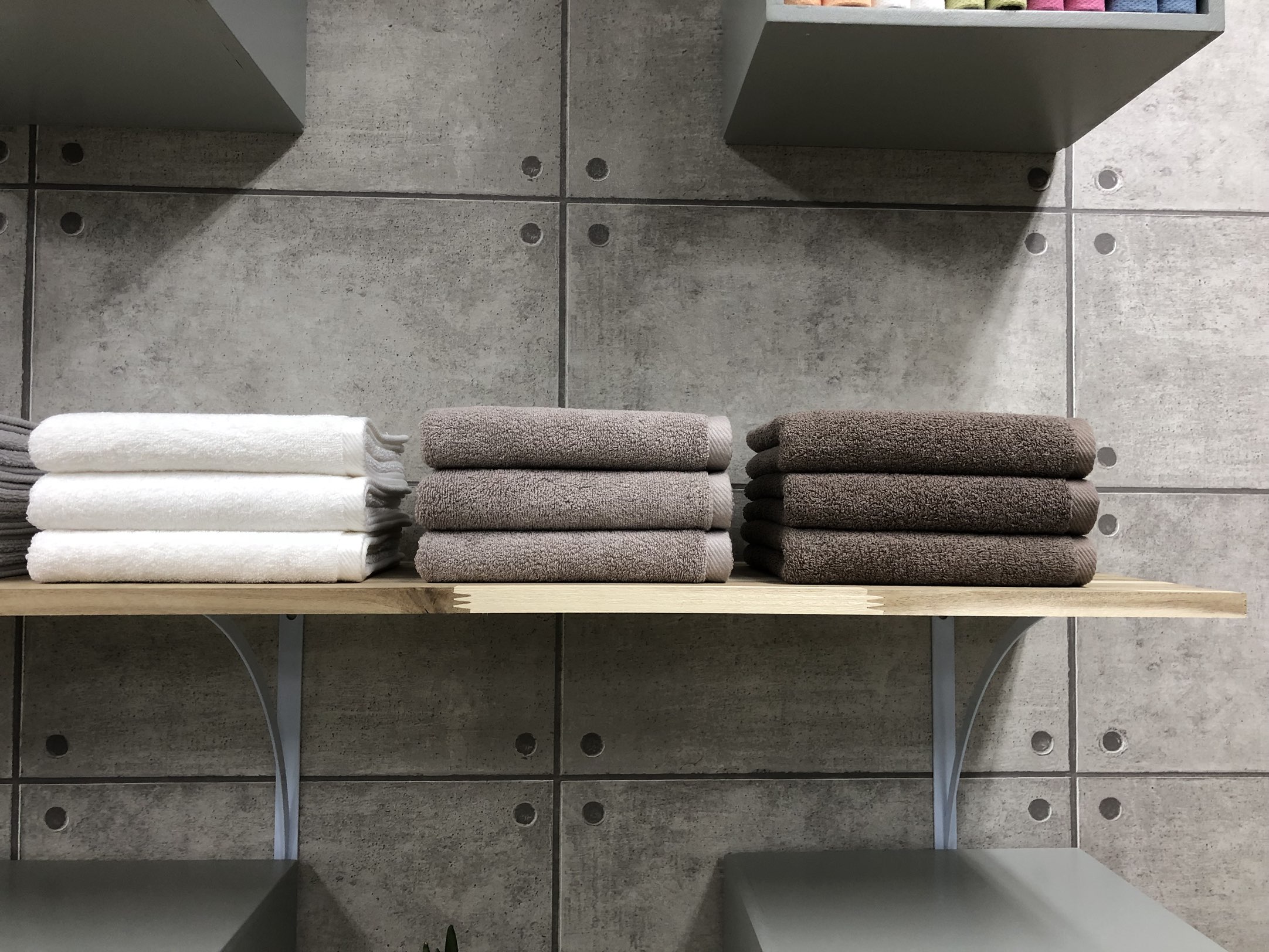 <b><p>Songwol towel Reputable hot 40 Birthday care</p></b><b><p>ソンウォルタオル 評判の ホテル 40数 初誕生日 保育園 スポーツ 進物 リング</p></b><br /><br /><p align='center'>