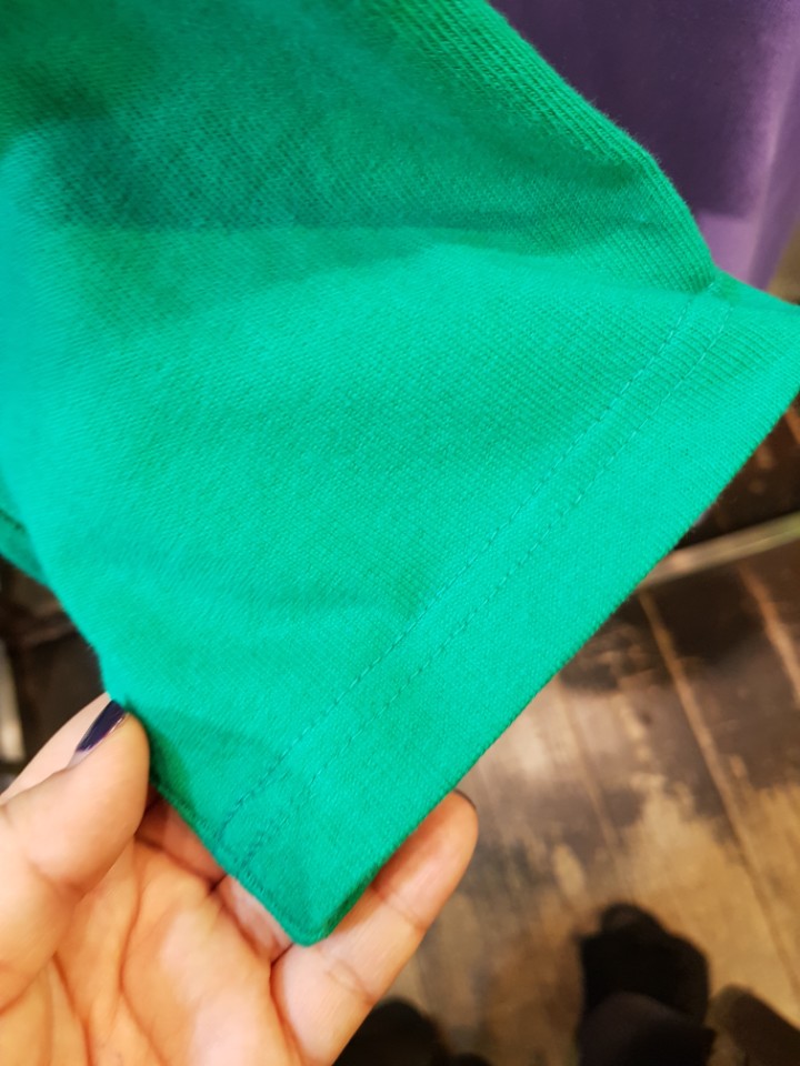 <b><p>Disney Tiger Sequins T-shirt</p></b><b><p>ディズニー タイガー スパンコール Tシャツ</p></b><br /><br /><p align='center'>