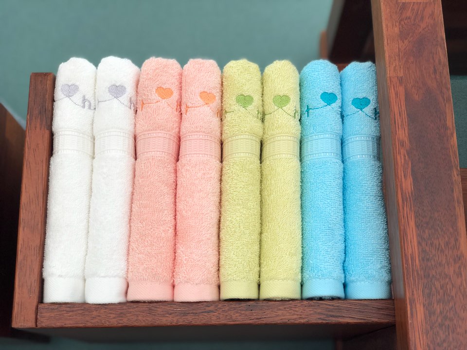 <b><p>Songwol towel Reputable hot 40 Birthday care</p></b><b><p>ソンウォルタオル 評判の ホテル 40数 初誕生日 保育園 スポーツ 進物 リング</p></b><br /><br /><p align='center'>