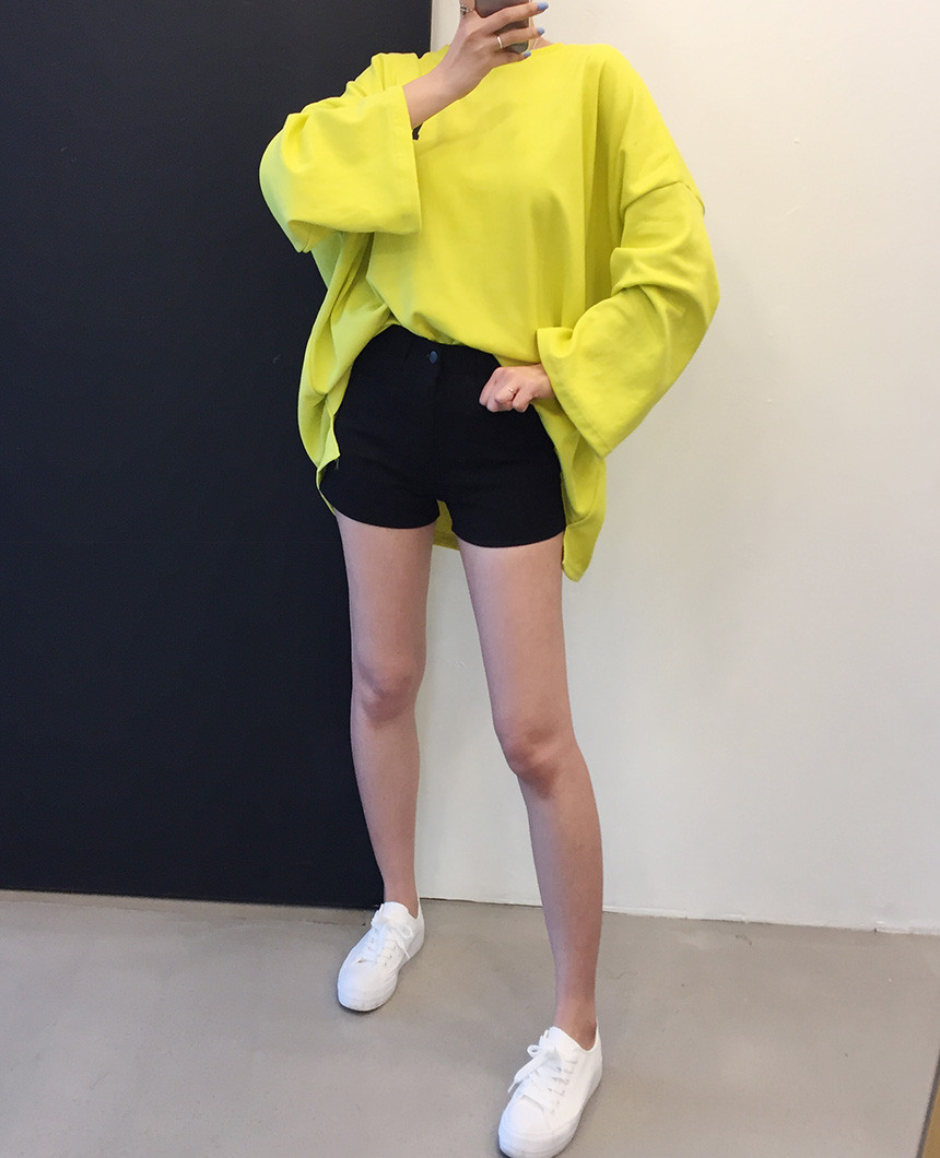 <b><p>Wendy Boxed T-shirt 4color Printing Roulette</p></b><b><p>ウェンディ ボックスTシャツ 4色 印刷 ルーズフィット チュリ 女性長袖 オ・バフェ</p></b><br /><br /><p align='center'>