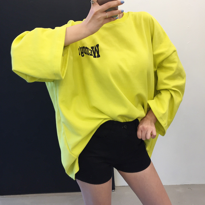 <b><p>Wendy Boxed T-shirt 4color Printing Roulette</p></b><b><p>ウェンディ ボックスTシャツ 4色 印刷 ルーズフィット チュリ 女性長袖 オ・バフェ</p></b><br /><br /><p align='center'>