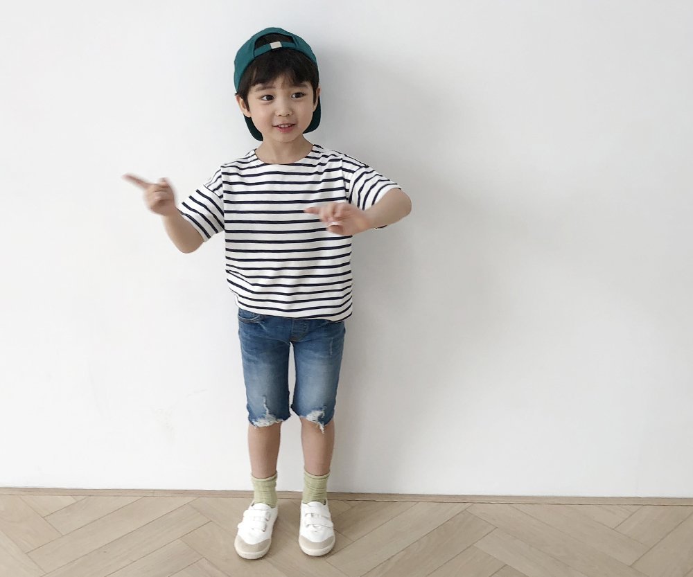 <b><p>Baby summer stripe Petit Broth and si Nursy</p></b><b><p>幼 夏 ストライプ プチ 兄妹カップルルック 保育園Tシャツ デイリーに着る良い</p></b><br /><br /><p align='center'>