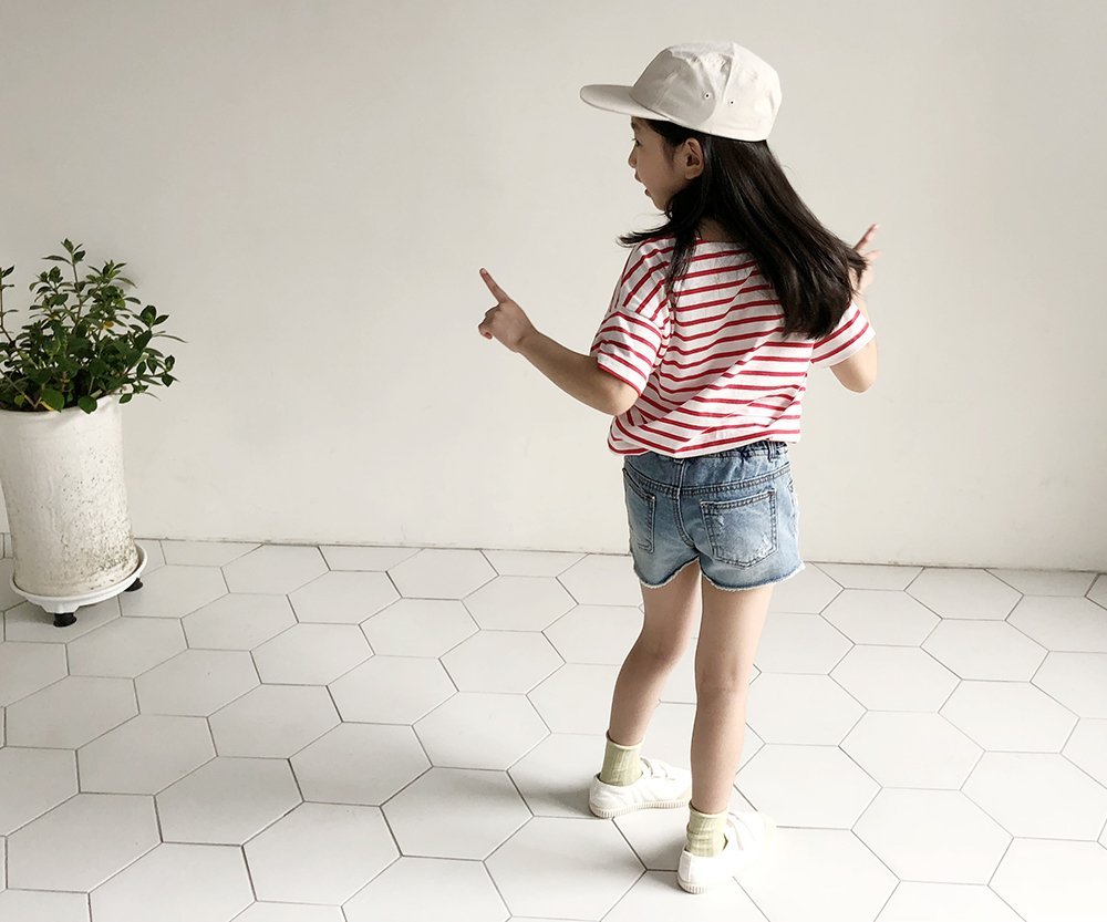 <b><p>Baby summer stripe Petit Broth and si Nursy</p></b><b><p>幼 夏 ストライプ プチ 兄妹カップルルック 保育園Tシャツ デイリーに着る良い</p></b><br /><br /><p align='center'>