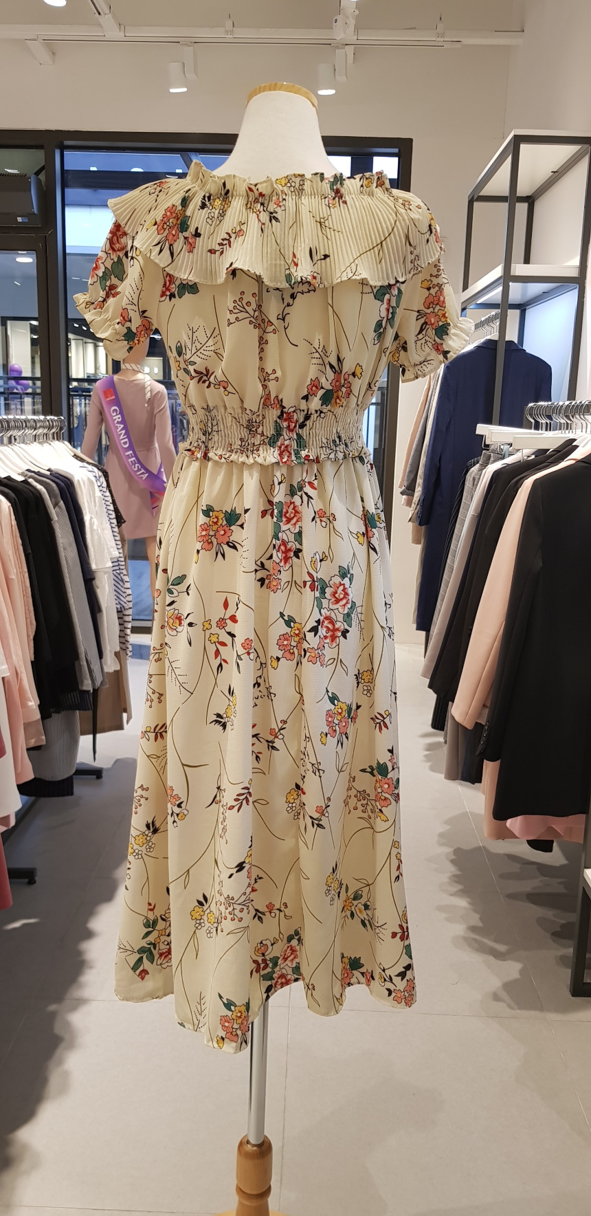 <b><p>LeShop cute rt sleeves one piece LI4OP0494D</p></b><b><p>ルシャプ かわいい 半袖 ワンピース LI4OP0494D</p></b><br /><br /><p align='center'>