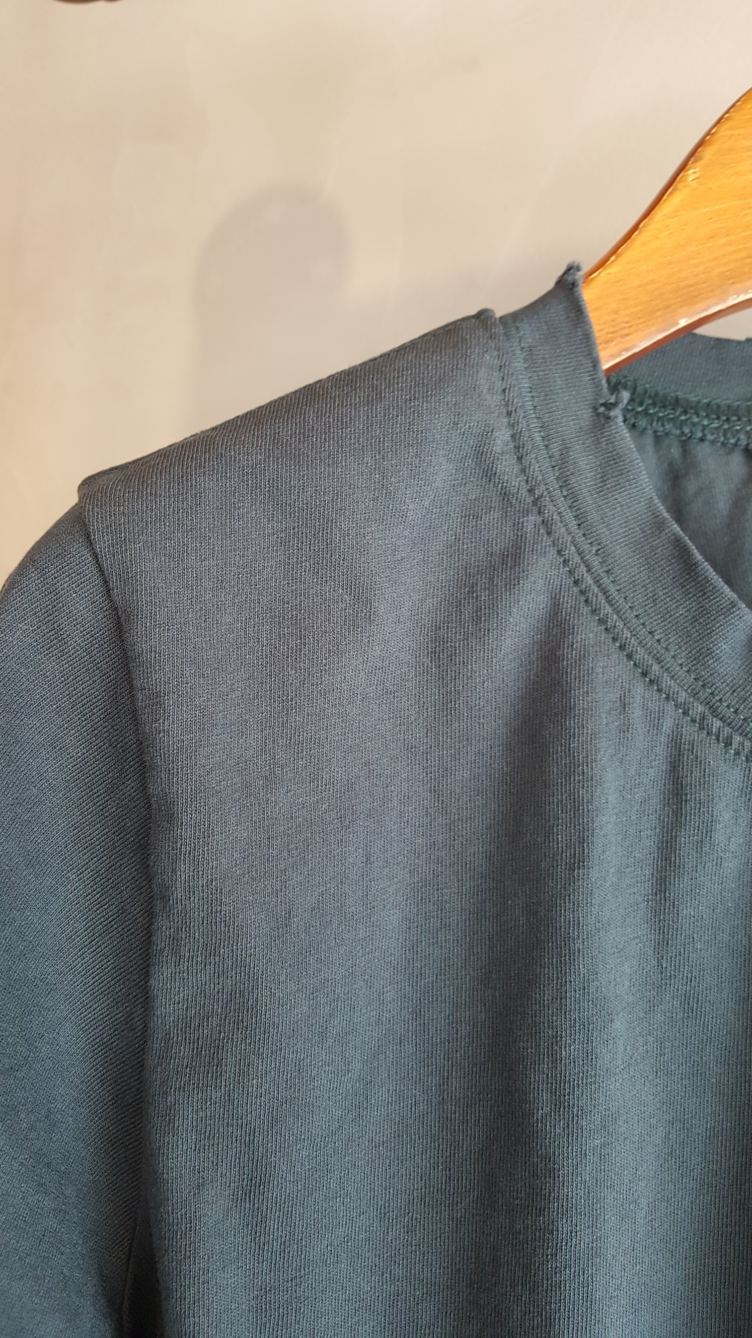 <b><p>Angel Letteri embroidy Short sleeves T-shi</p></b><b><p>エンジェル レタリング 刺繍 半袖 Tシャツ ガールフレンドコーディネート 断定</p></b><br /><br /><p align='center'>