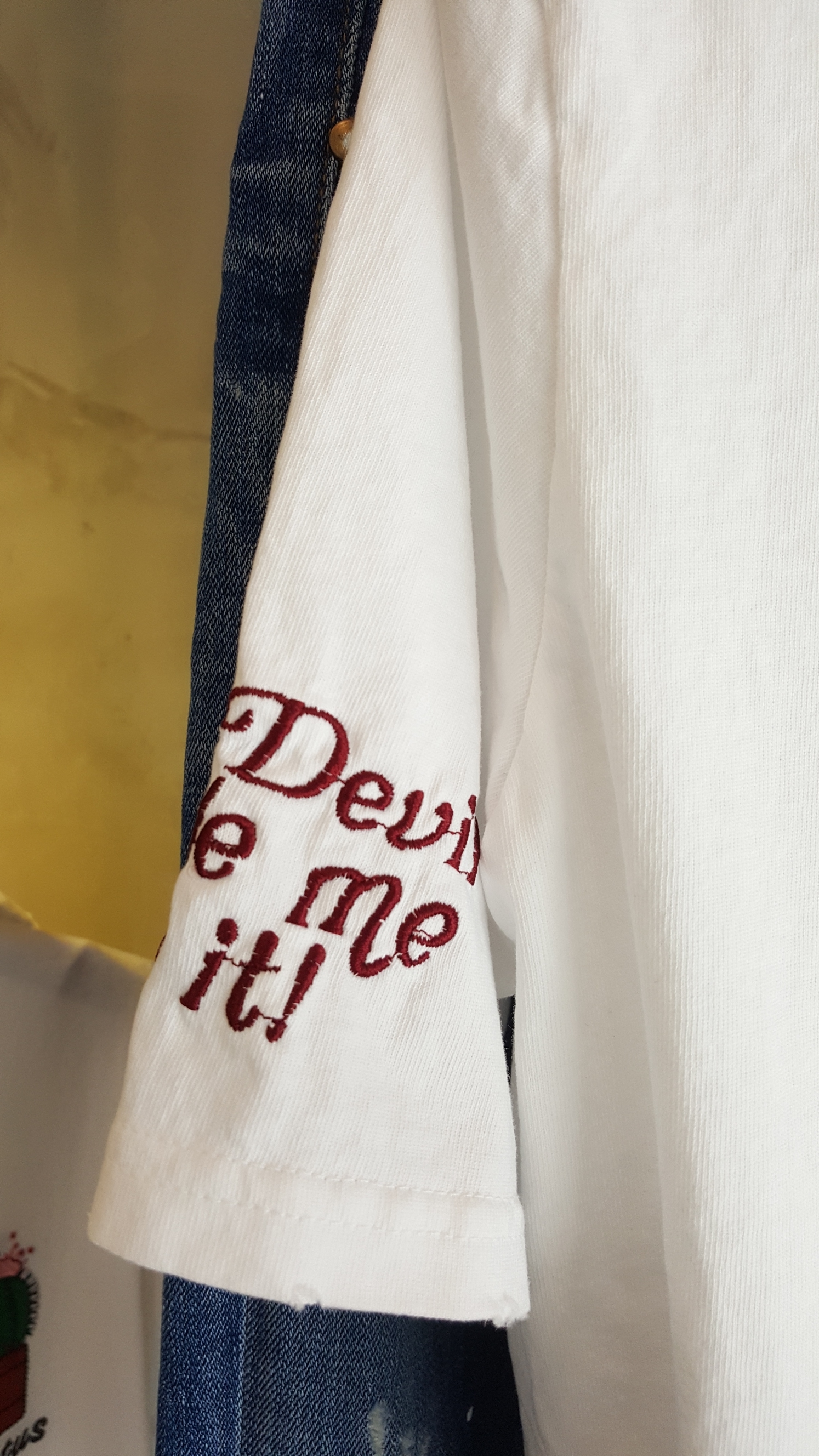 <b><p>Angel Letteri embroidy Short sleeves T-shi</p></b><b><p>エンジェル レタリング 刺繍 半袖 Tシャツ ガールフレンドコーディネート 断定</p></b><br /><br /><p align='center'>