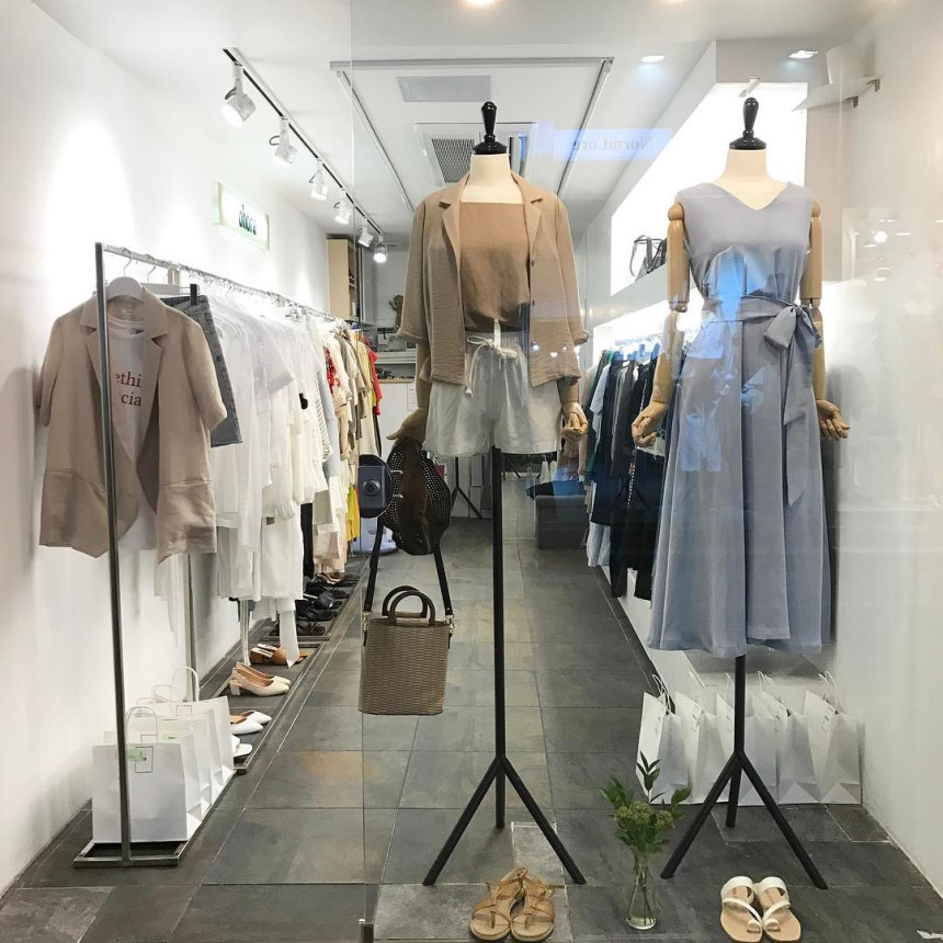 <b><p>Frill Monokini Uque swimsuit Beach Lo Coor</p></b><b><p>フリル モノキニ ユニーク水着 ビーチルックコーディネート さわやかなデザイン 弾力性のある</p></b><br /><br /><p align='center'>